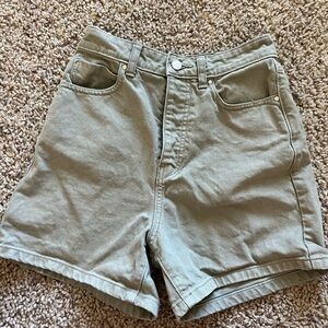 Zara size 4 button fly high waisted shorts